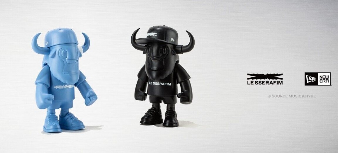 LE SSERAFIM x New Era Authentic Mascot Mini Buffalo Figure LE SSERAFIM x New Era Authentic Mascot Mini Buffalo Figure
