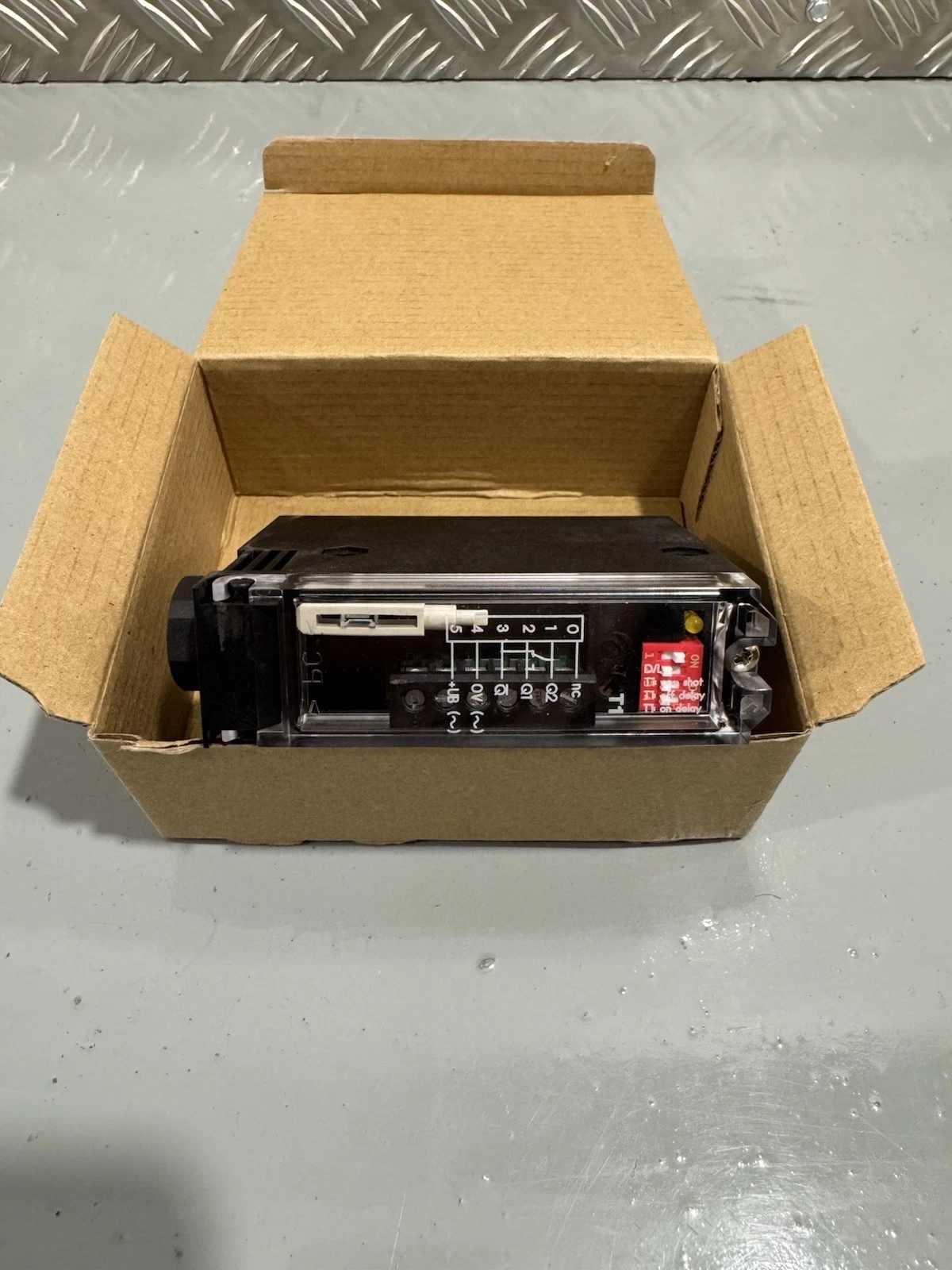 Pepperl & Fuchs RLK23-8-H-2000-IR/31/104/116 419482 Sensor Unit Brand New 5