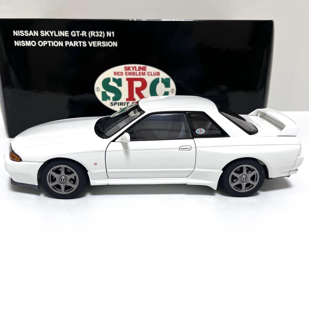 Autoart R32　GT-R NISMO 1/18 1/18 AUTOart Nissan Skyline GT-R GTR R32 Group A (Black) Car