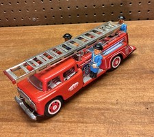 Vintage Japan Tin Toy Fire Truck Friction Ladder Truck 3 Firemen Working