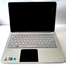 SONY Vaio – Laptop VPCM12S1E / Personal Computer mit Windows 7 Home Premium