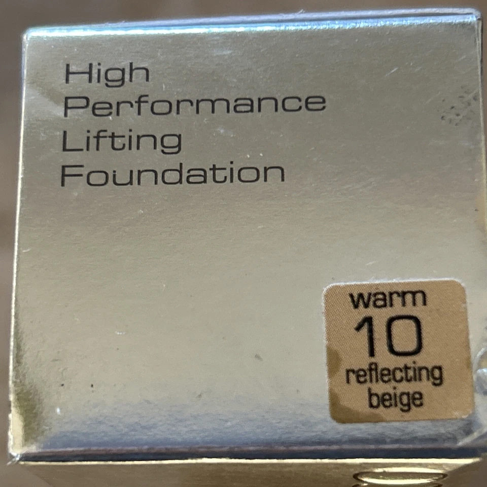 ARTDECO HIGH PERFORMANCE LIFTING FOUNDATION 30ML, LONG-LASTING, GOLDEN PARTICLES - Image 3 of 3