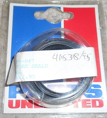 FORK SEAL SET OF TWO PARTS UNLIMITED FS-047 41 X 53 X 8/10.5 HONDA