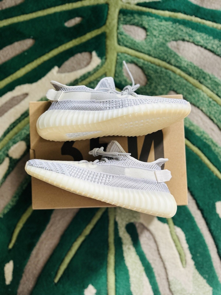 adidas YEEZY BOOST 350 スタティック極美品です。 0 V2 Yeezy 最 安値 24SS