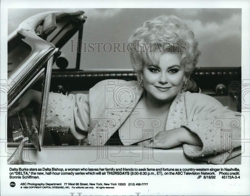 1992 Press Photo Actress Delta Burke stars in Delta on ABC-TV. - hcp25641