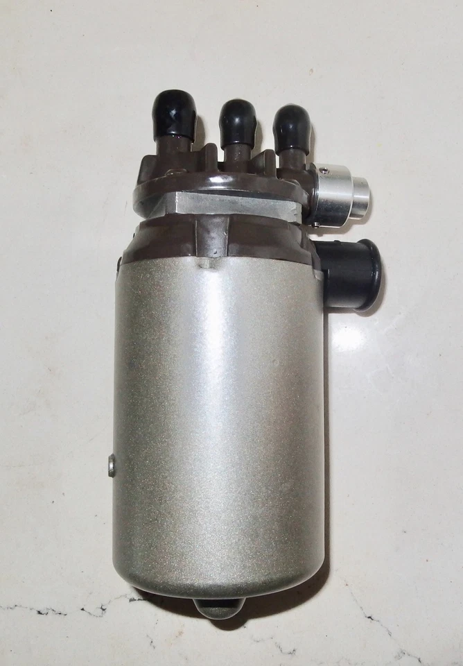 ALFA ROMEO electric Fuel Pump New 3Port SPIDER Alfetta 1975 - 1979 1 yr.warranty - Image 2 of 4