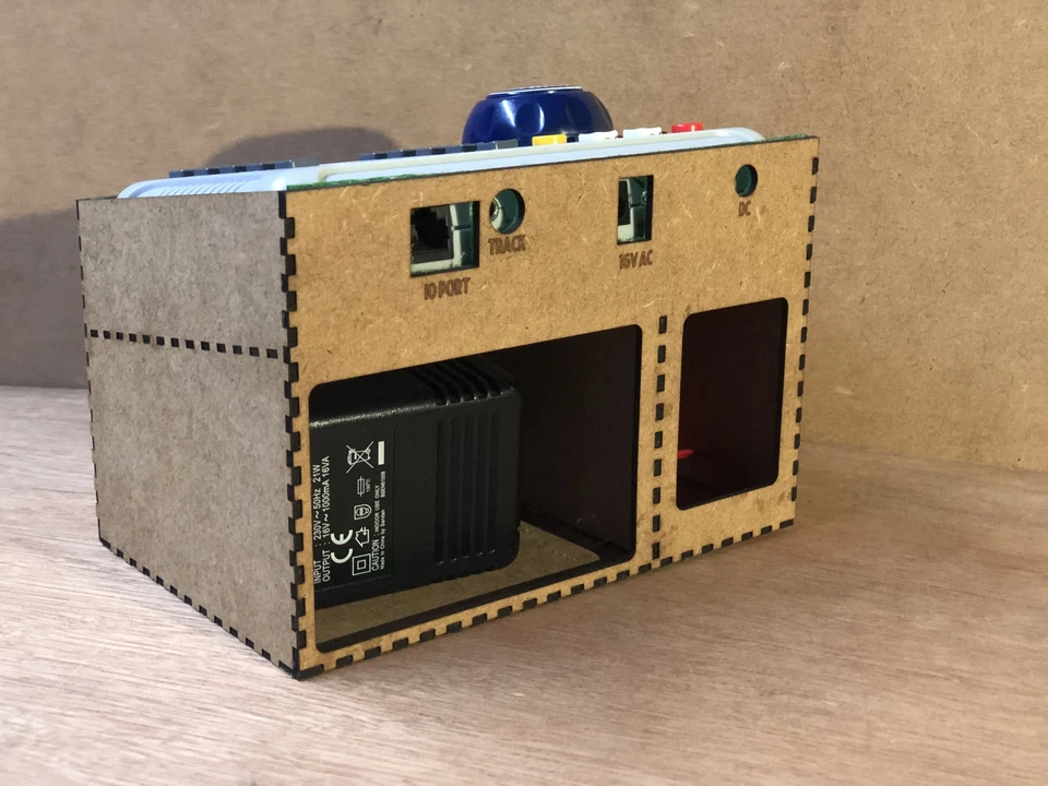 Desktop Stand and Tidy for the Bachmann DCC EZ Controller - easy kit - Image 3 of 4