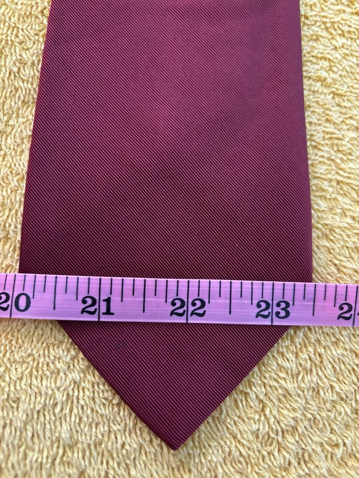 Polo Ralph Solid Burgundy Silk/Cotton Mogador Tie 3.5x54 Handmade in USA used - Image 3 of 4