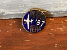 Oshkosh Airshow Pin - 1987 EAA Lapel Pin Airplane 1 Round