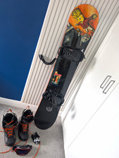 Rossingol 161cm All-Mountain Snowboard Black/Orange w/ Bindings Boots Goggles