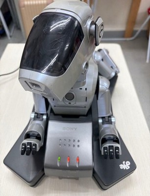 Rare/First AIBO/Aibo ERS-111/SONY/Sony/Silver/Operable