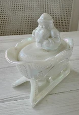 Westmoreland Santa’s Sleigh Opalescent Glass Covered Candy Dish
