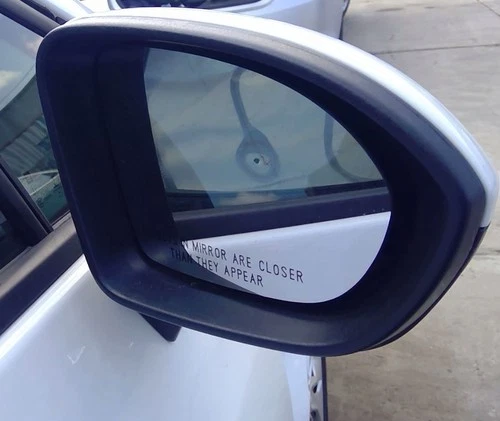 16 17 18 2019 Chevy Cruze Passenger RH Side View Mirror in GAZ White | OPT DWV
