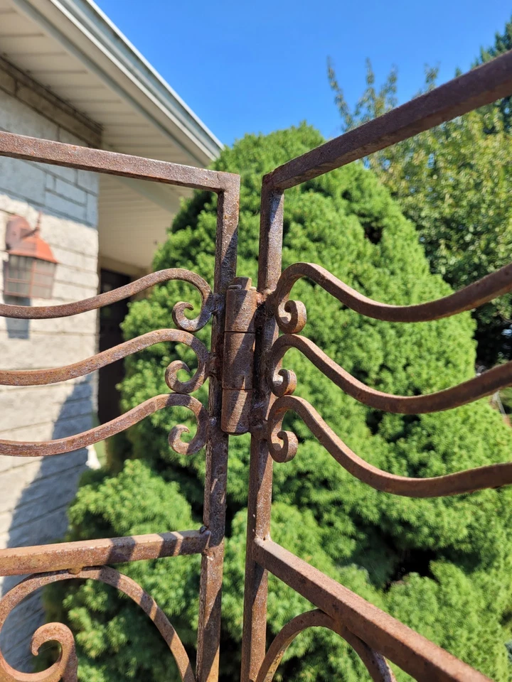 Divisor de pantalla de desplazamiento de hierro vintage Foto 3 de 3