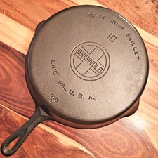 Griswold Cast Iron Skillet #10, LBL, 716E, EPU, **Hairline Sidewall Cracks**