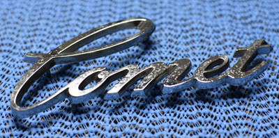 Original 71-75 Mercury Comet Emblem OEM D14B-16098-A, Shiny Script