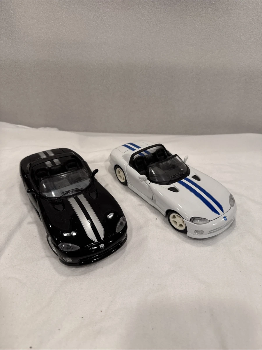 Maisto Dodge Viper RT/10 Cars Contemporary Manufacture Diecast