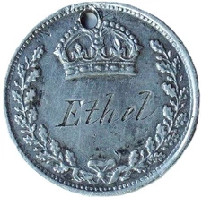 VINTAGE - GB SILVER THREE PENCE LOVE TOKEN - ETHEL - GREAT ARTWORK - EC 8252