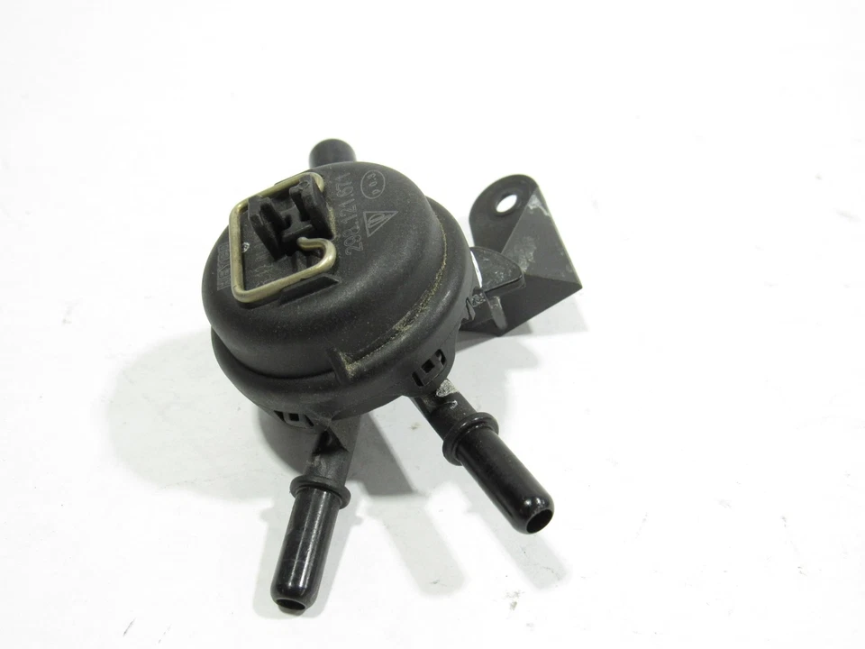 17-21 Porsche 718 Boxster 2017 2,5 L motor refrigerante desbordamiento purga tornillo | @1 Foto 2 de 4