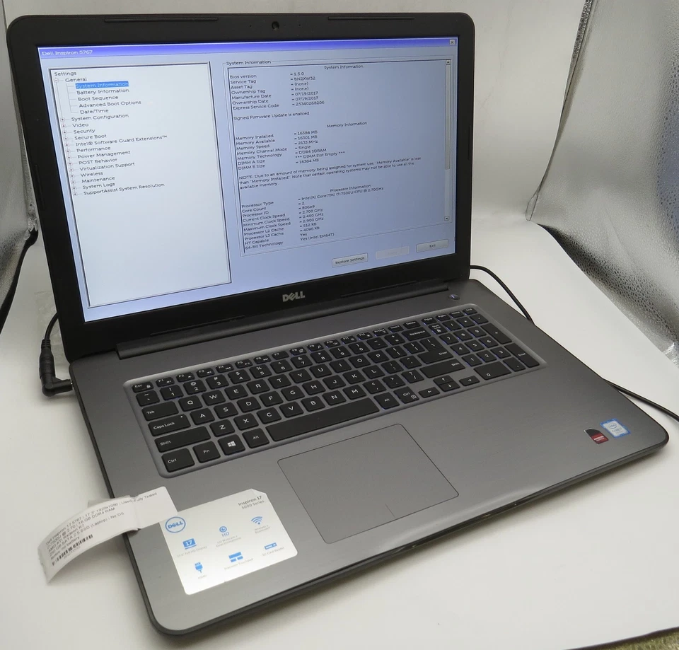 Dell Inspiron 17 5767-17.3"-i7-7500U@2.70GHz-16GB RAM-250GB 2.5 SSD-SIN OS *LEER* Foto 2 de 4