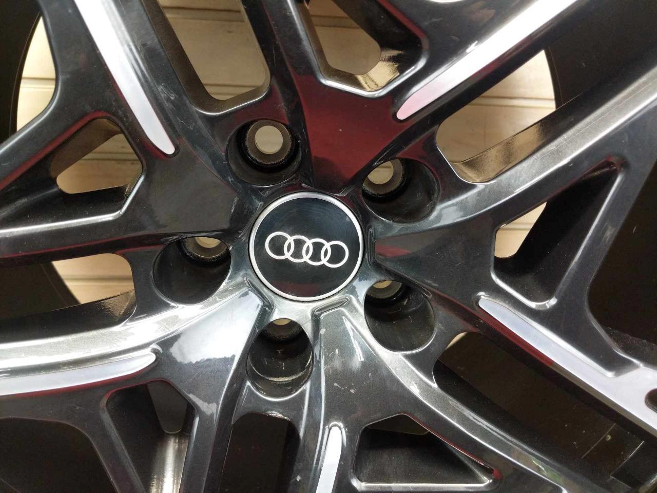 2022 AUDI R8 OEM 5 DOUBLE SPOKE REAR WHEEL 20x11 BLACK MACHINED 4S0601025AJ