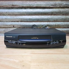 Panasonic PV-8400 Omnivision Blueline VHS VCR Recorder Player Tested NO REMOTE