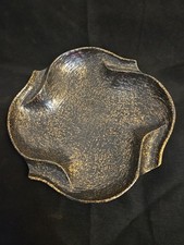 ✨ Vintage Mid-Century Modern Black & Gold Speckled Ashtray – Made in USA No. 111
