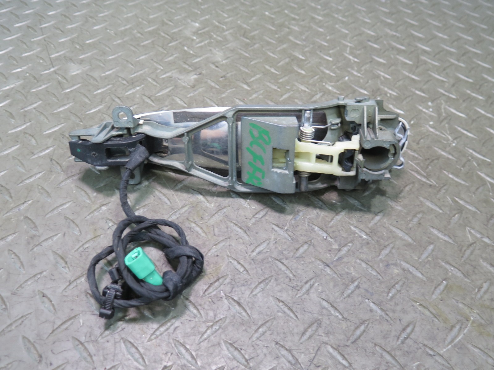 Bentley Continental GT 2003-2010 Front Right Door handle