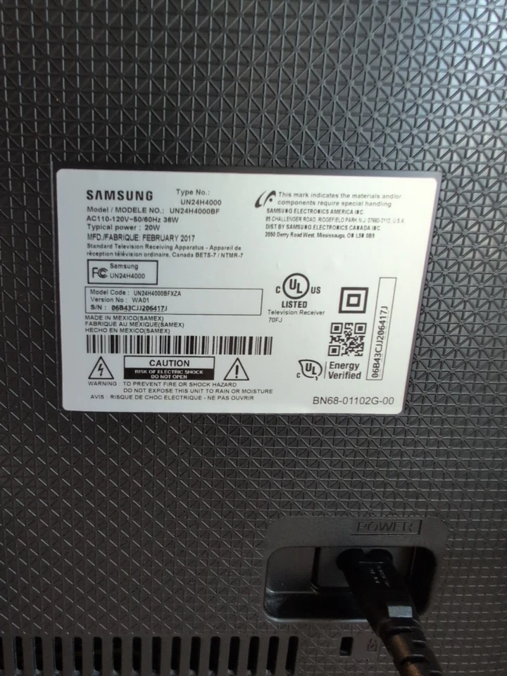 Gorgeous Samsung 24” UN24H4000 720p Smart LED TV FREESHIP - Image 3 of 4