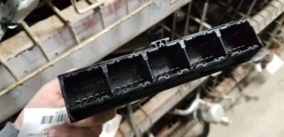 Chassis ECM Theft-locking Base Of Right Hand A Pillar Fits 02-03 FOCUS 1971213