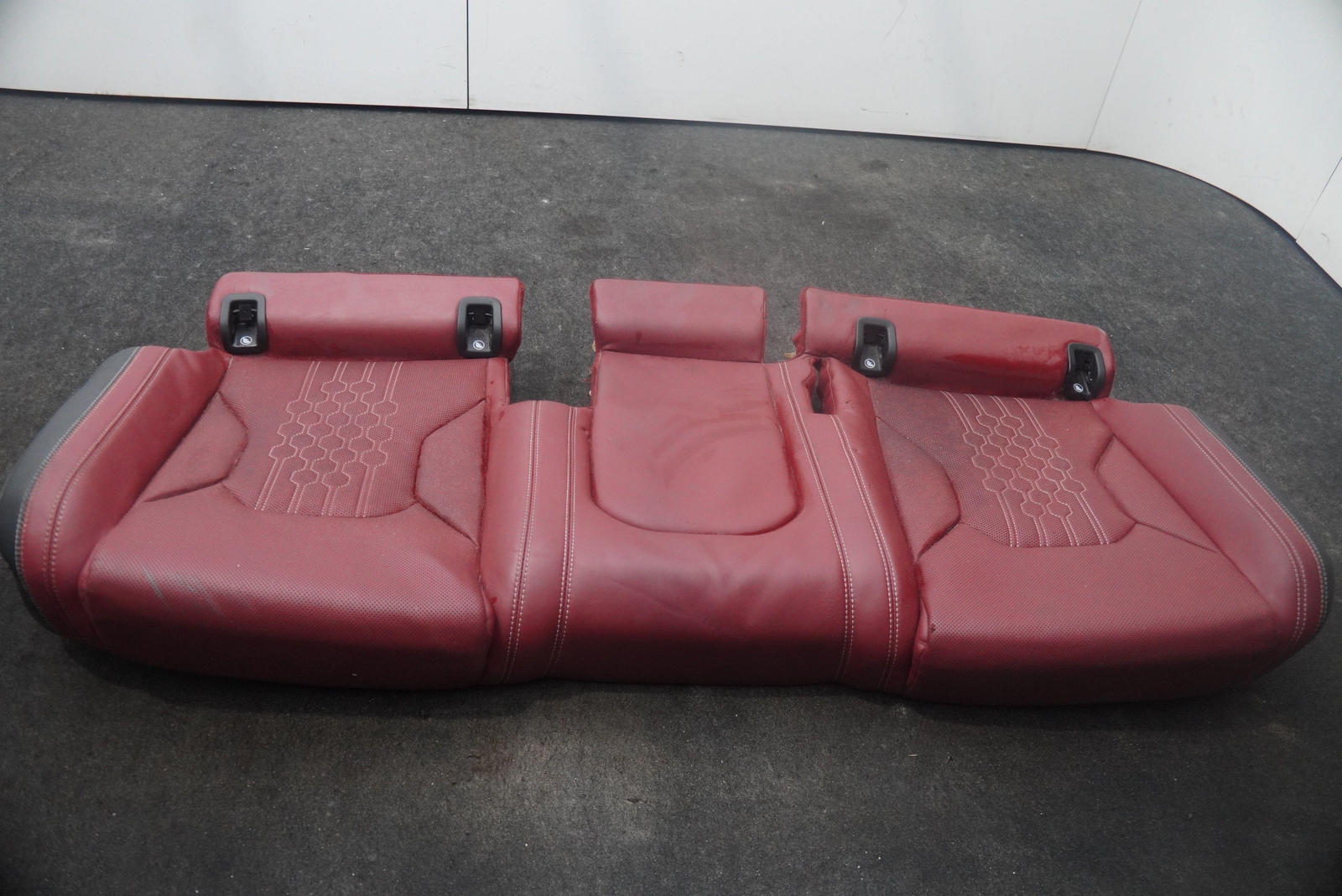 Rear Seat Lower Bottom Cushion Pad Red Leather 4ML885375 OEM Lamborghini Urus
