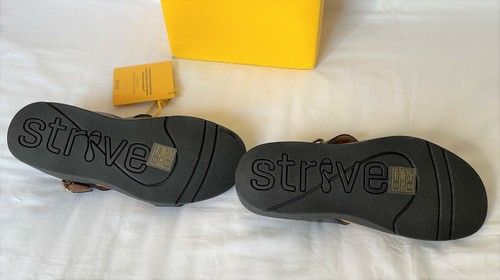 New Strive Lucia Women's Black Leather Slingback Sandals Size 5.5 / 6 - Picture 3 of 3