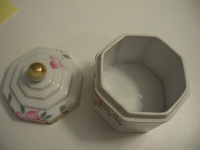 Noritake Azalea 19322 Octagon Tobacco/Candy Jar 5 1/2