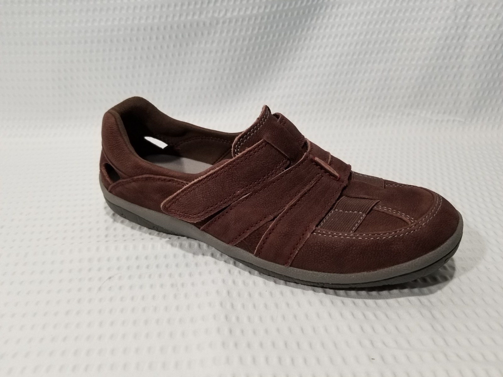 clarks oxblood shoes