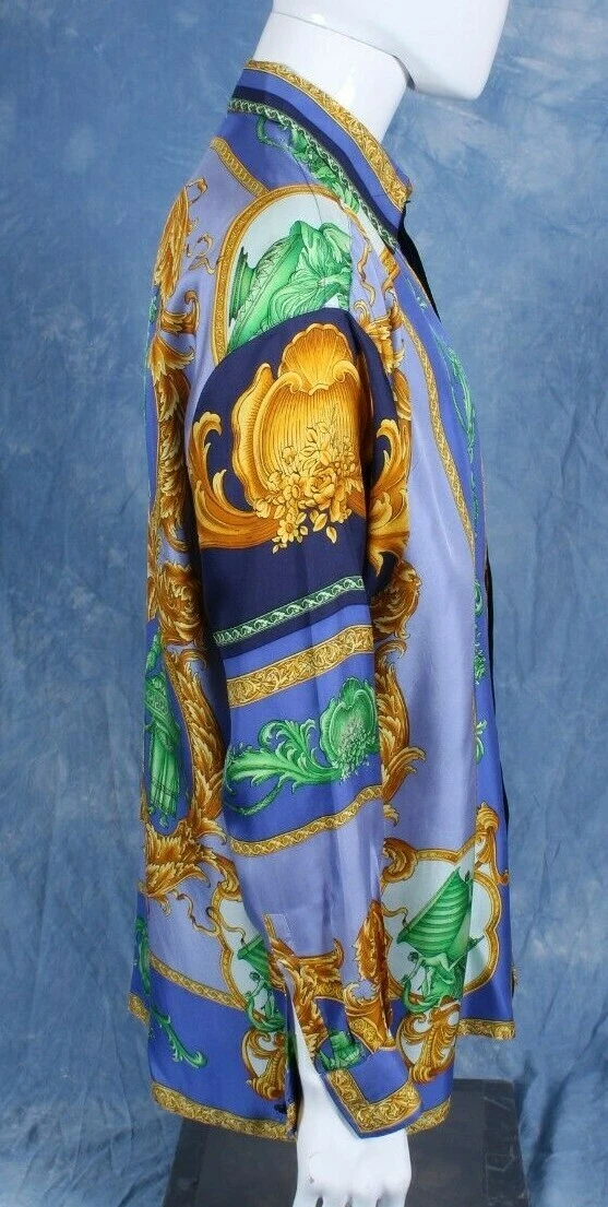 Authentic GIANNI VERSACE vintage silk shirt print size IT 48 from the 1990's