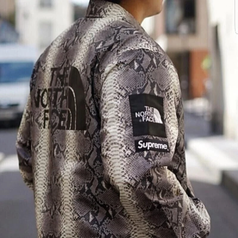 100 % AUTHENTIQUE veste homme Supreme The North Face peau de serpent collée coachs L