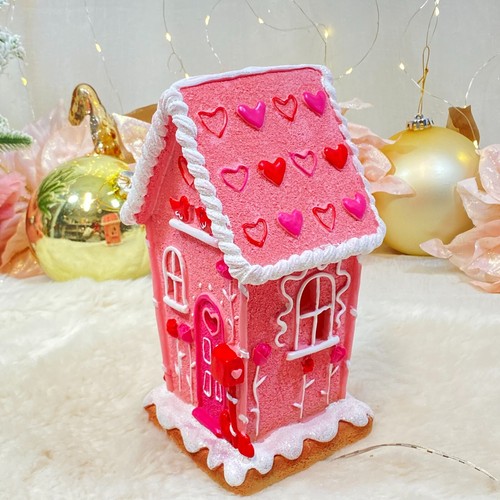 Cupcakes and Cashmere Valentines Pink Led Light Up Gingerbread Lovebirds House - Picture 6 of 7
