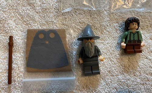 Lego - Mini-Figures LOR001 & LOR002 for Set 9469
