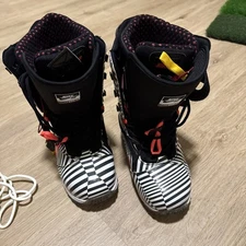 Nike Lunarendor Snowboard Boots White Women Size 8.5 (26.5cm) 616682-061