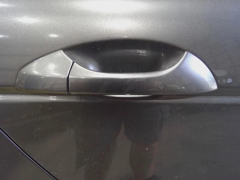 08-12 Conjunto de manija de puerta trasera Honda Accord 2,4 L lado derecho gris NH737M OEM Foto 2 de 2