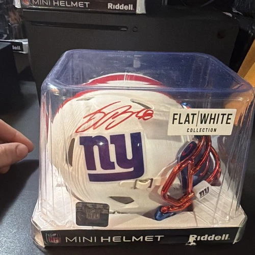 Saquon Barkley Signed/Autographed New York Giants Mini Helmet/Beckett Witnessed