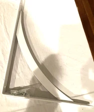 FIVE (5) Everbilt Elegant Shelf Brackets White Metal 9.75" x 7.75" sku 110 152