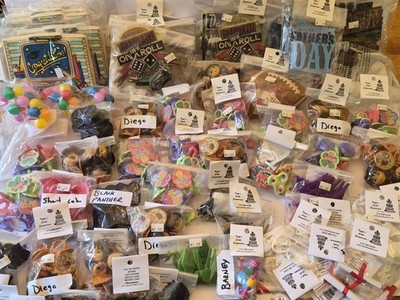 90 Vintage NEW Cake Toppers Decorations Barney Star Wars Dora Explorer Many More