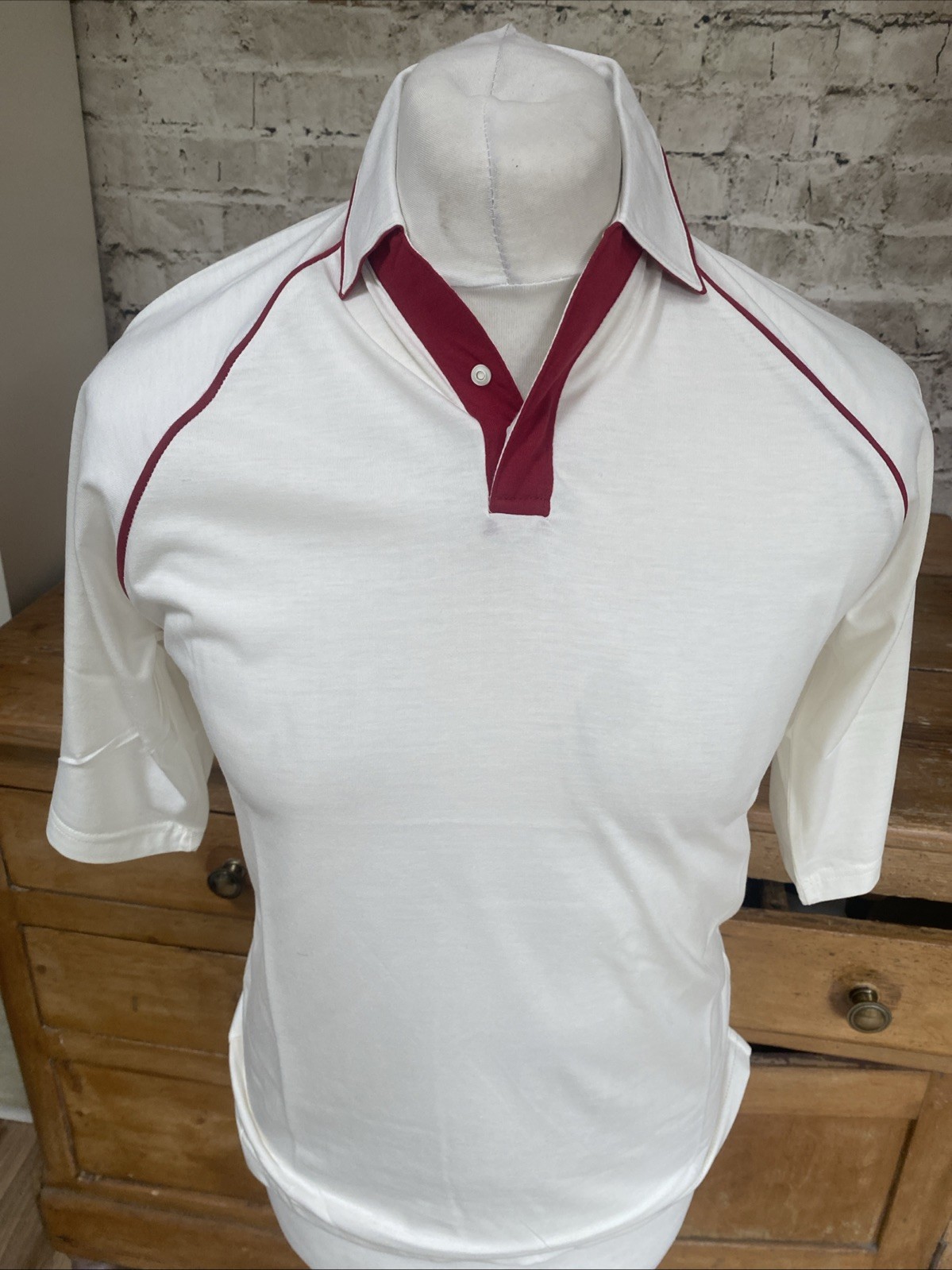 Camisa de Cricket Gunn & Moore Premier Plus Grande Niños LB Blanco Rojo Borde Top Nueva con Etiquetas