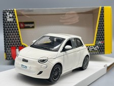Modellautos 1:24 Bburago Fiat 500e 2023 mit OVP
