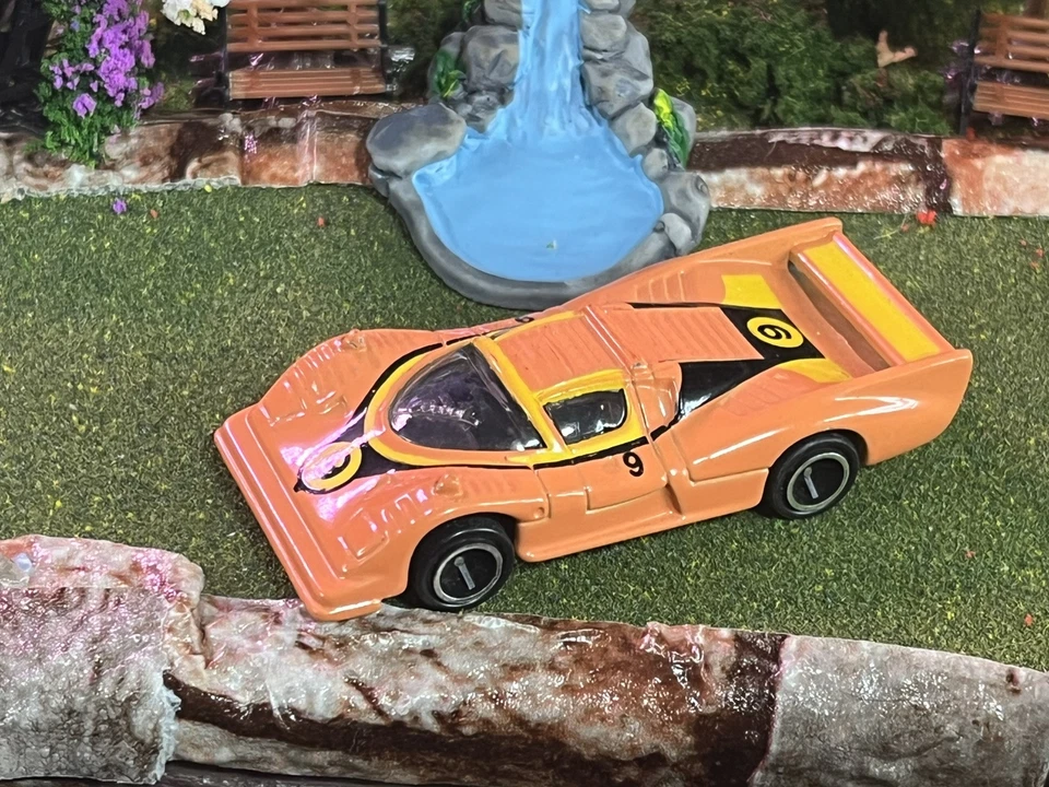 Tomica 1978 BMW Shiden 77 Nº 71 Naranja Diecast Usado Excelente Estado Japón Foto 2 de 4