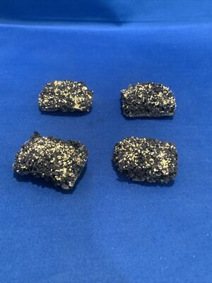 Lot Of 4 Custom? On30 Gold Ore Coal Train Load Accessory Part  Very Detailed