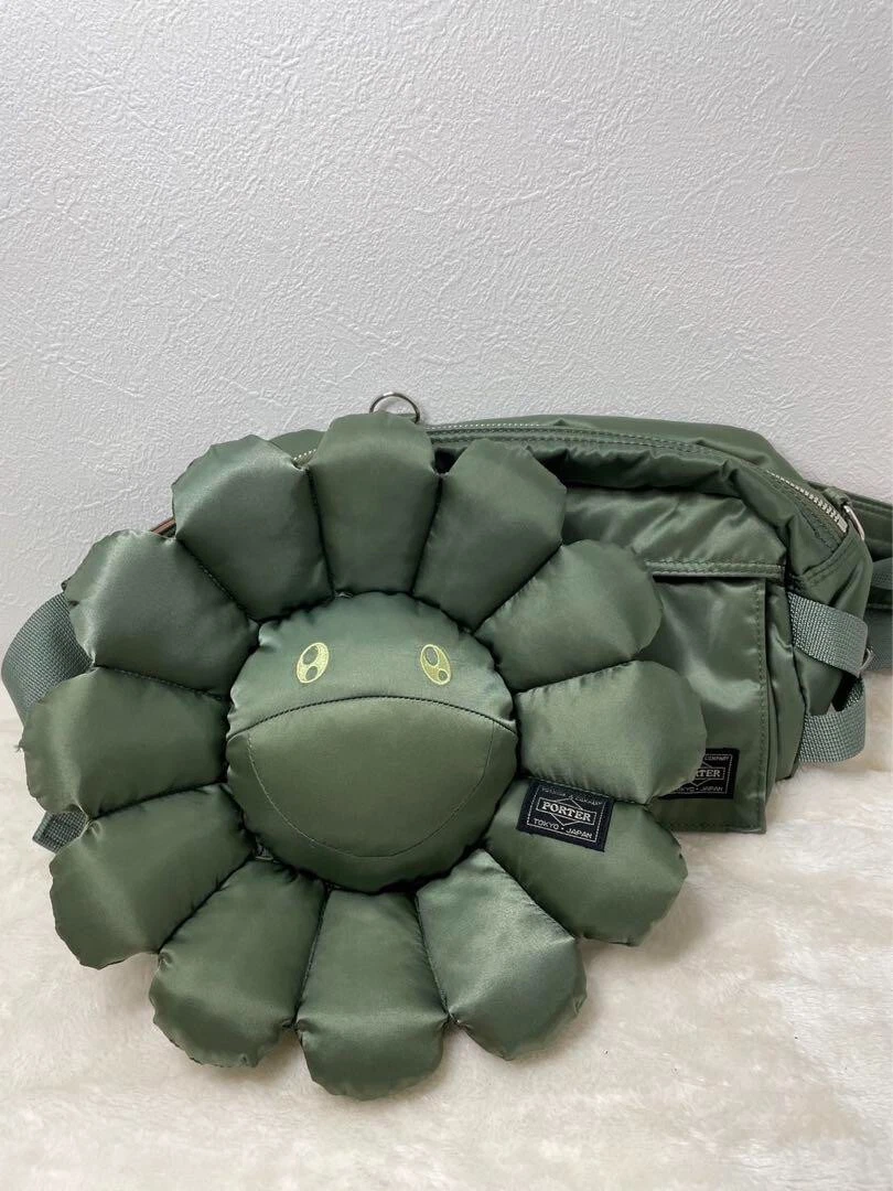 Domestic regular 2019 Takashi Murakami x PORTER Flowers Waist Bag Sage Green