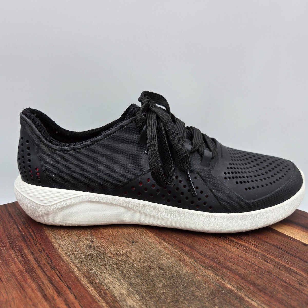 Crocs LiteRide Pacer Shoes Women's 9 Black Lace Up Comfort Water