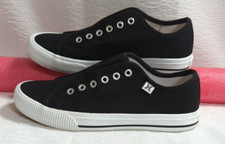 Hurley - Woman's - Size 6M - Slip on Canvas Shoes